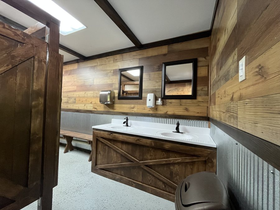 Deer Run RV Park — Bathroom