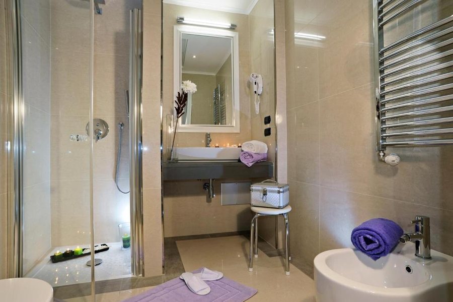 Demetra Hotel Rome — Bathroom