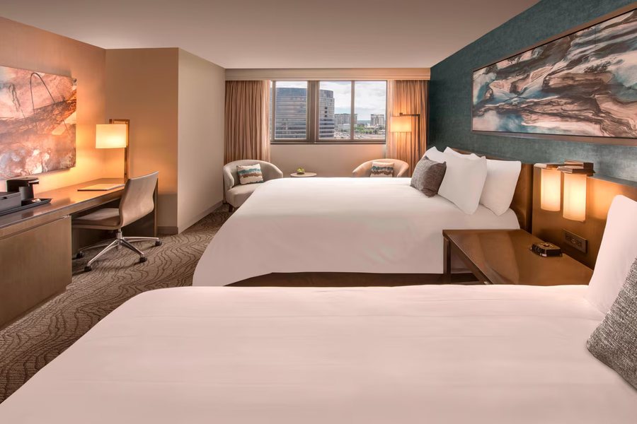 Denver Marriott Tech Center — Guest room