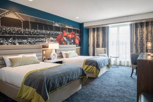 Derby City Gaming Hotel — Guest room