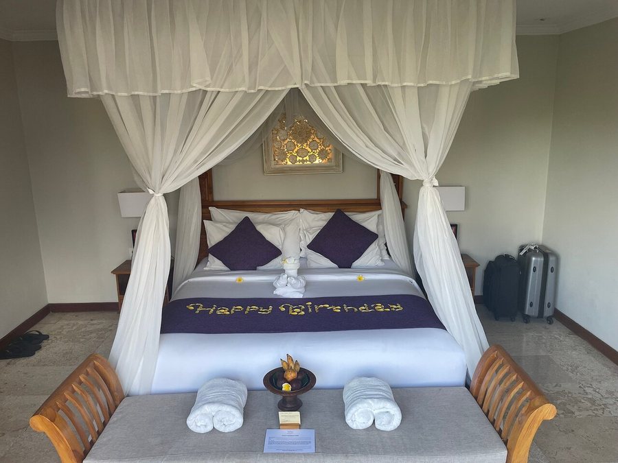 Desa Swan Villas Spa Keramas — Guest room