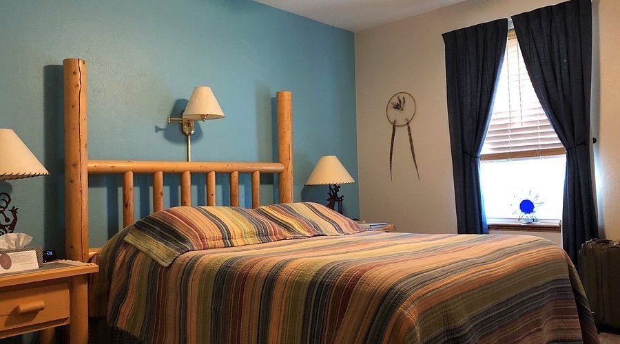 Desert Hills Bed And Breakfast — Guest room