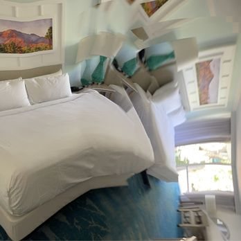 Desert Riviera Hotel — Guest room