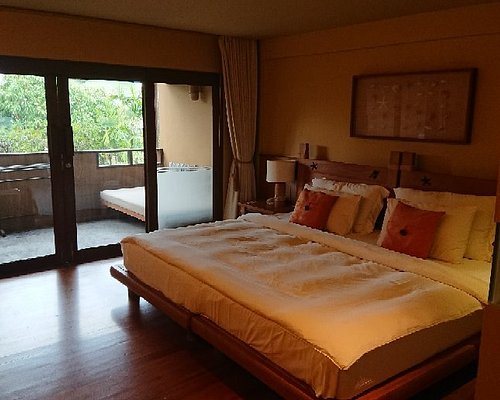 Deva Beach Resort — Guest room