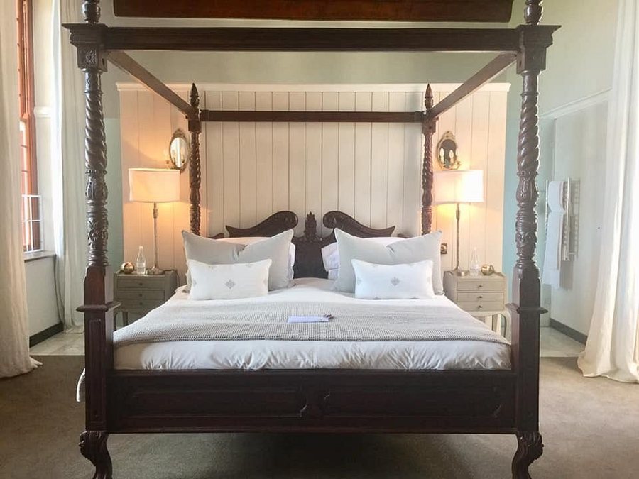 Diamant Estate — Guest room