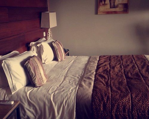 Diana Dea Lodge Spa — Guest room