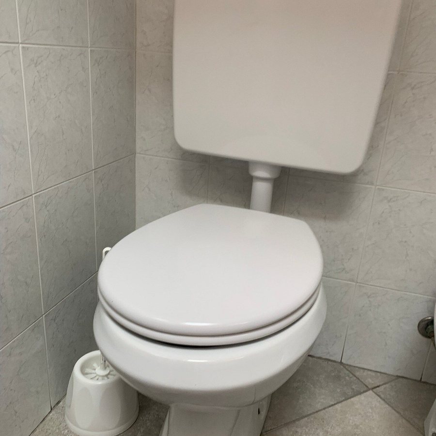 Diano Sporting Apartments — Bathroom