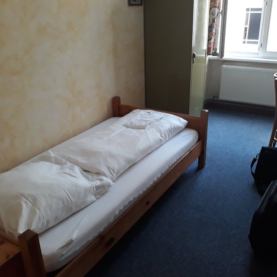 Die Fabrik baxpax Hotel — Guest room