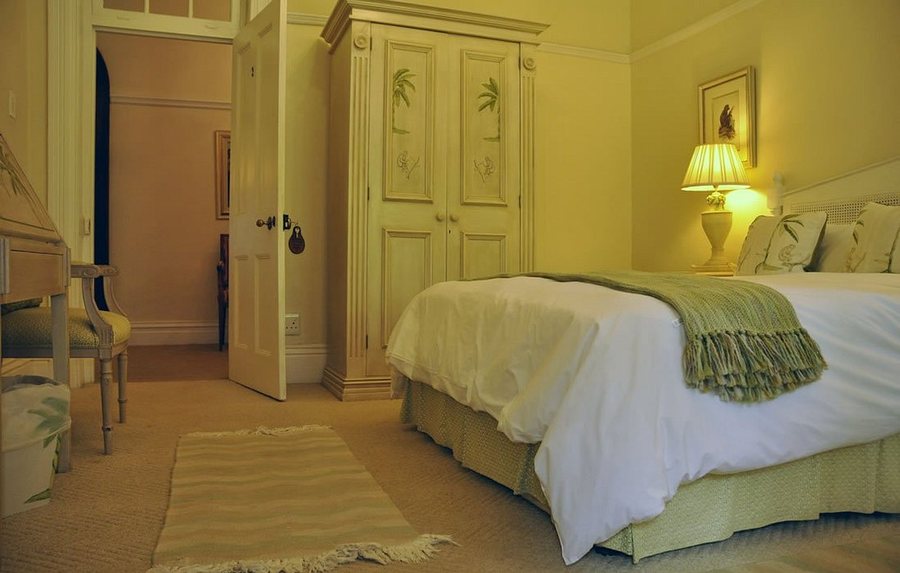 Diemersfontein Wine Country Estate — Guest room
