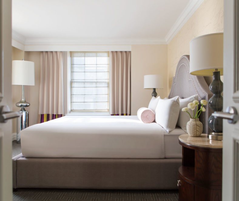 Diplomatic Management — Guest room