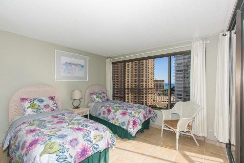 Discovery Bay Condominiums — Guest room