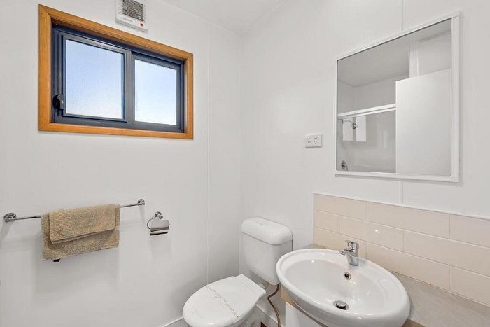 Discovery Parks Whyalla Foreshore — Bathroom