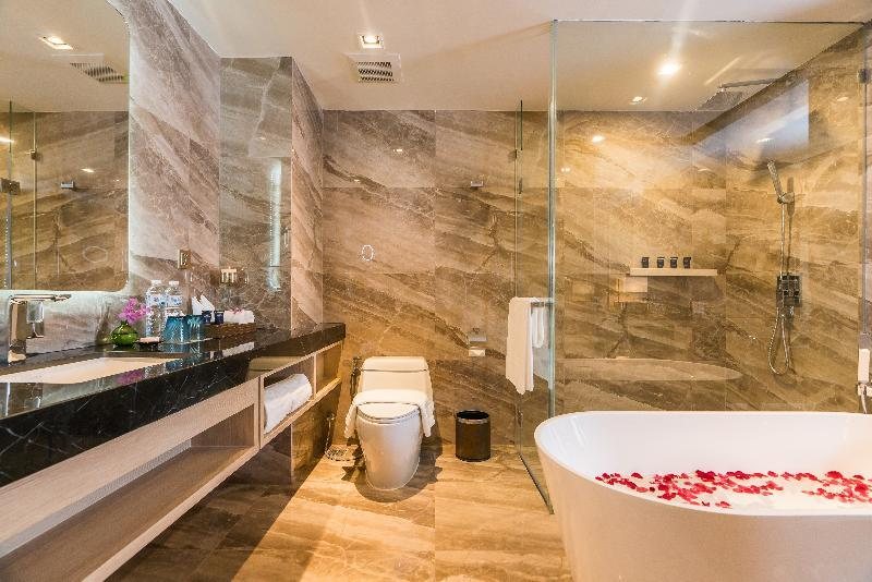 Divalux Resort Spa — Bathroom