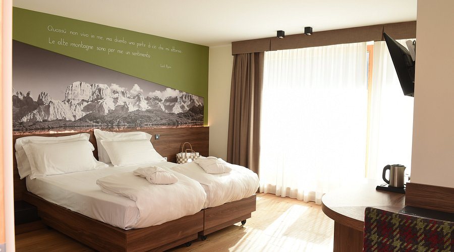 Dolomeet Boutique Hotel — Guest room