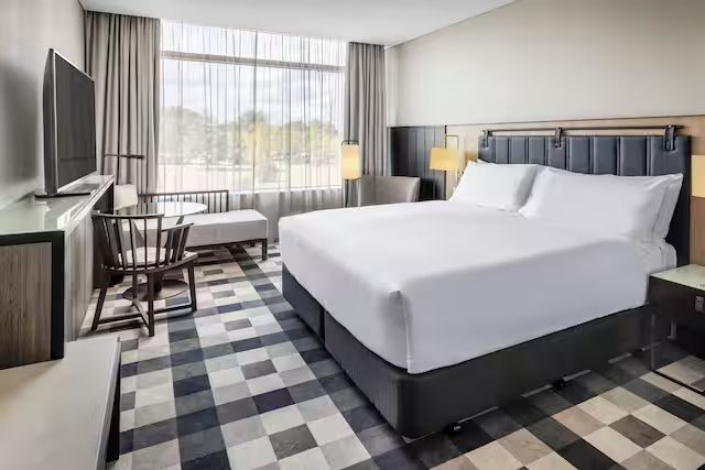 Doubletree By Hilton Auckland Karaka — Guest room