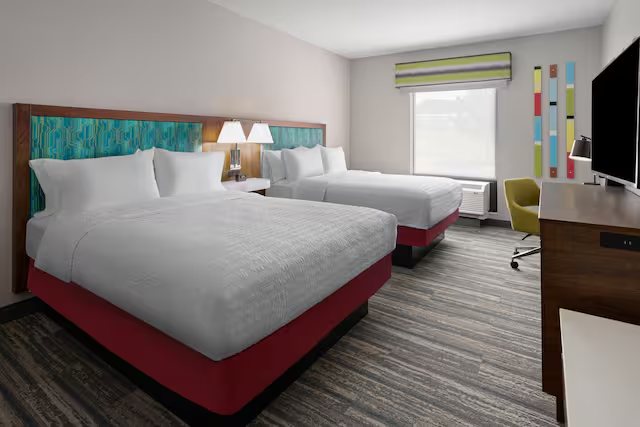 DoubleTree by Hilton — Guest room