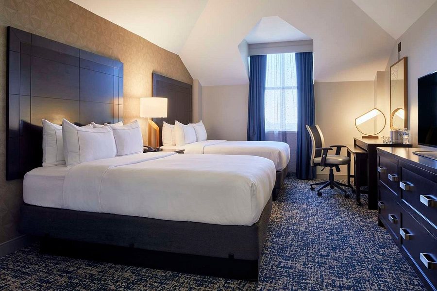 DoubleTree by Hilton Hotel Atlanta Roswell — Guest room
