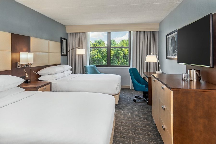 DoubleTree by Hilton Hotel Columbia — Guest room