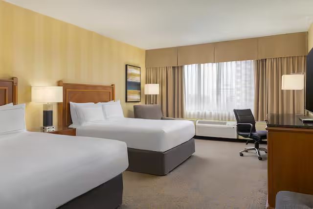 Doubletree By Hilton Hotel London Ontario — Guest room