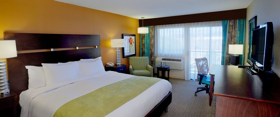 DoubleTree by Hilton Hotel Santa Fe — Guest room