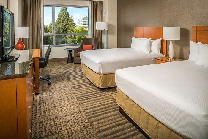 Doubletree By Hilton Hotel Vancouver Washington — Guest room