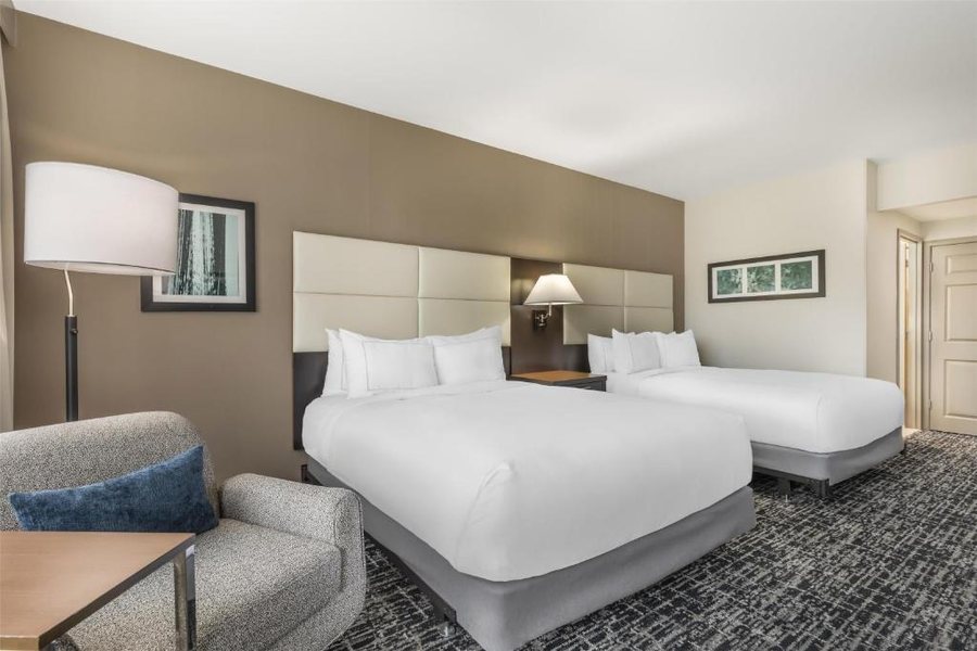Doubletree by Hilton Hotel Williamsburg — Guest room