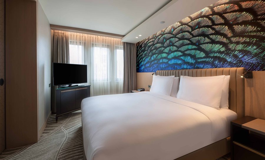 DoubleTree by Hilton Istanbul Moda — Guest room