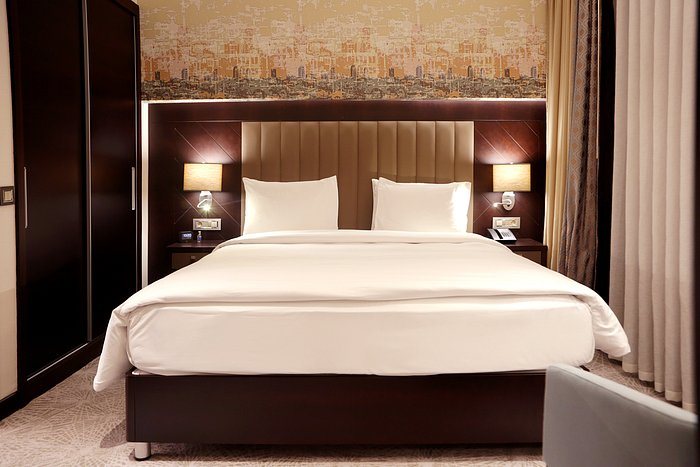 Doubletree By Hilton Istanbul Umraniye Istanbul — Guest room