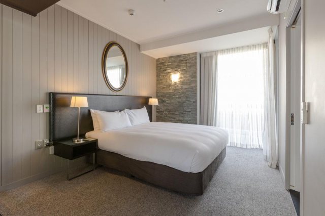 DoubleTree by Hilton Queenstown — Guest room