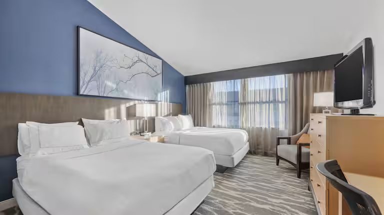 Doubletree Suites By Hilton Hotel Huntsville South — Guest room