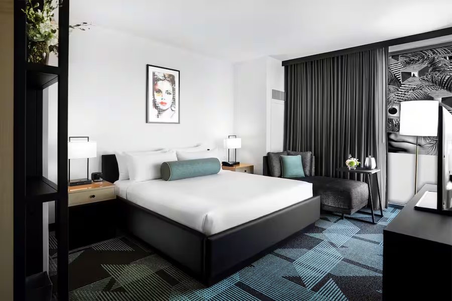 Downtown Grand Hotel Las Vegas Nevada — Guest room