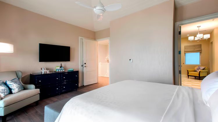 Dream Bay Resort — Guest room
