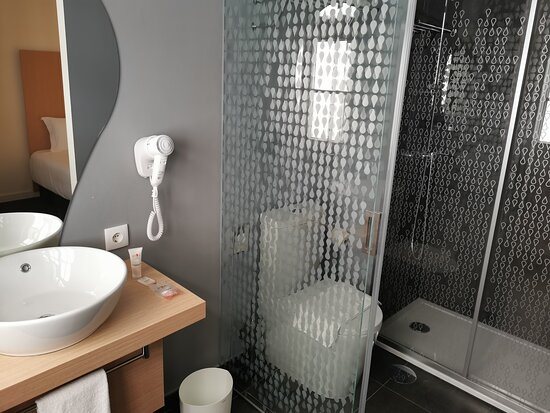Dream Chiado — Bathroom