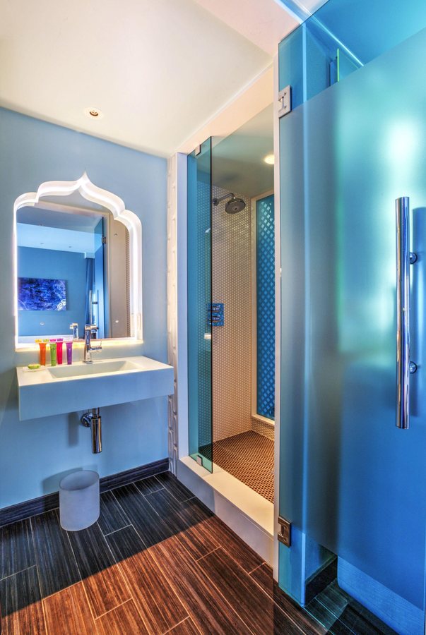 Dream South Beach by Hyatt Miami Beach Florida — Bathroom