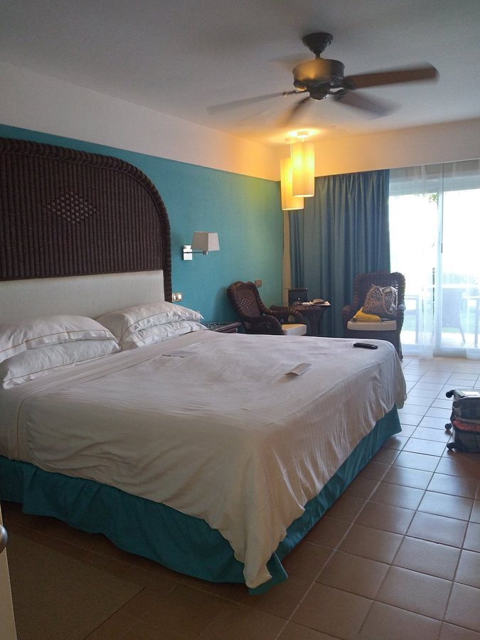 Dreams Royal Beach Punta Cana — Guest room