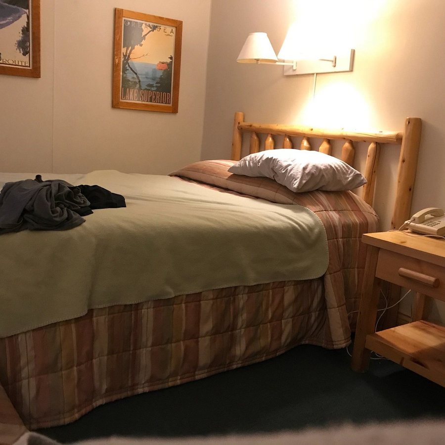 Driftwood Motel — Guest room