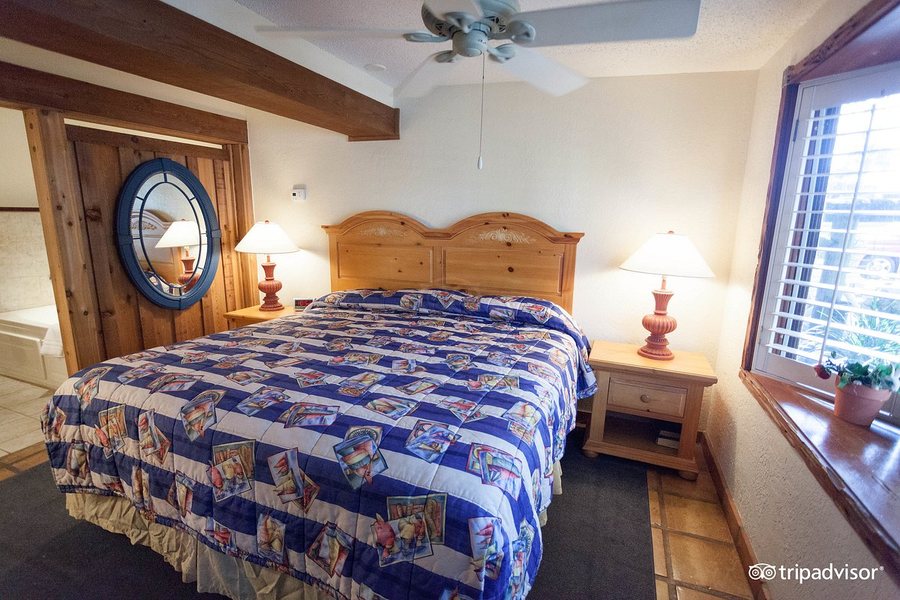 Driftwood Resort Bull Shoals — Guest room