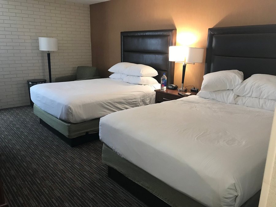 Drury Inn Suites Denver Near the Tech Center — Guest room