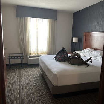 Drury Inn Suites St Louis Arnold — Guest room