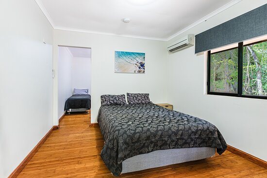 Dundee Beach Holiday Park — Guest room