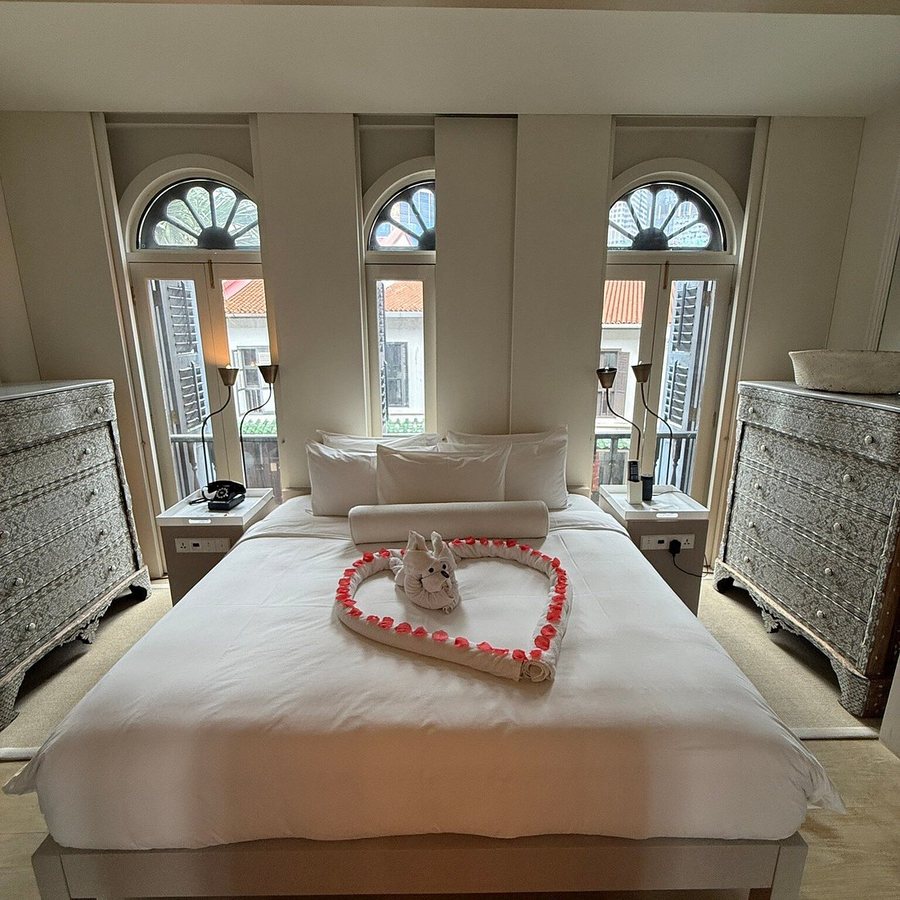 Duxton Reserve Singapore Autograph Collection — Guest room