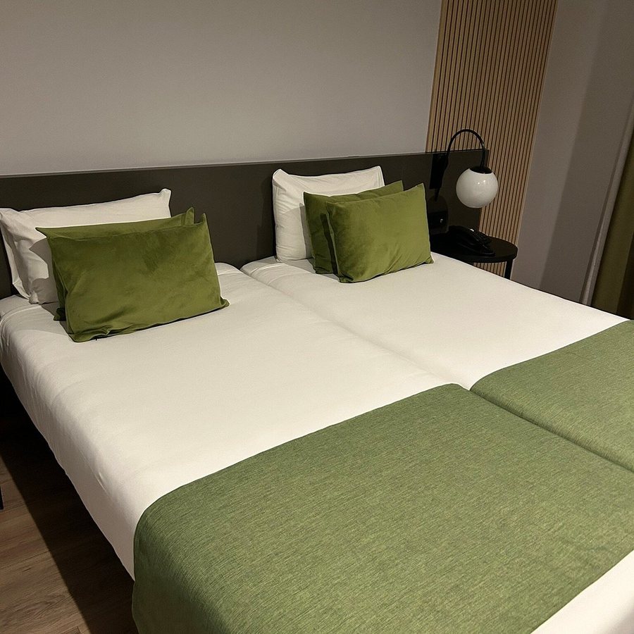 DWO Colours Alcala — Guest room