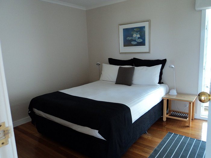 Eagle Peaks at Freycinet — Guest room