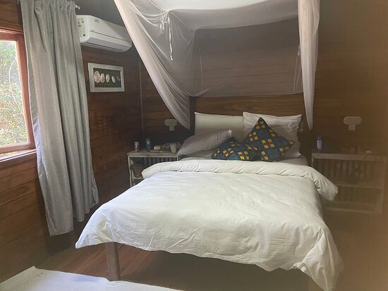East Africa Safaris — Guest room