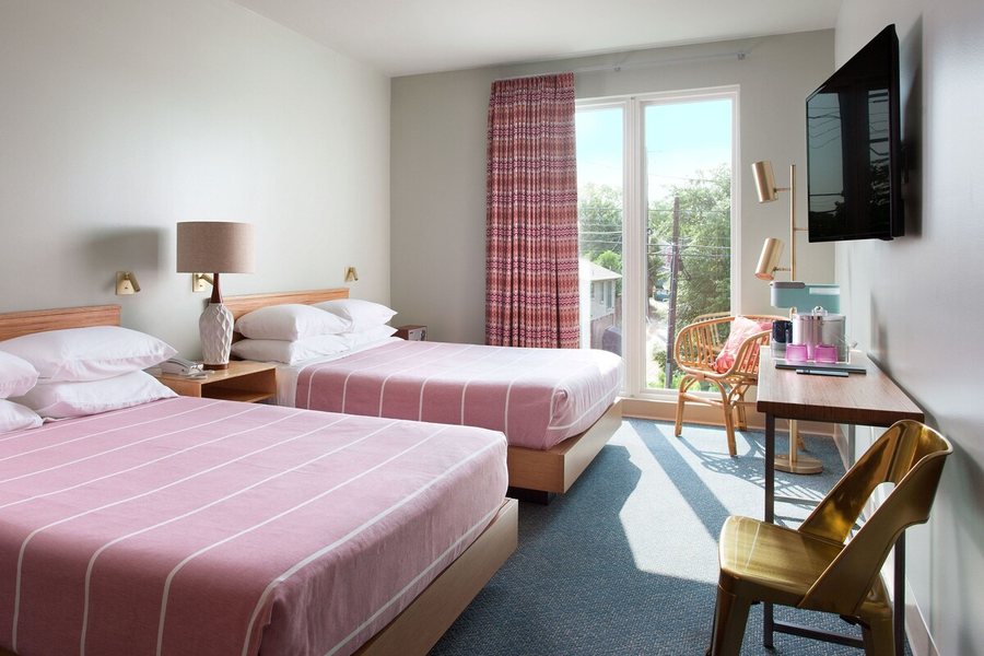 East Austin Hotel — Guest room