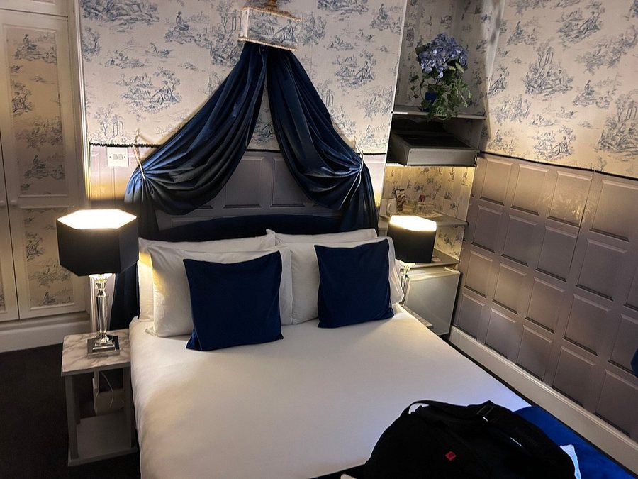 East Claremont Guesthouse — Guest room