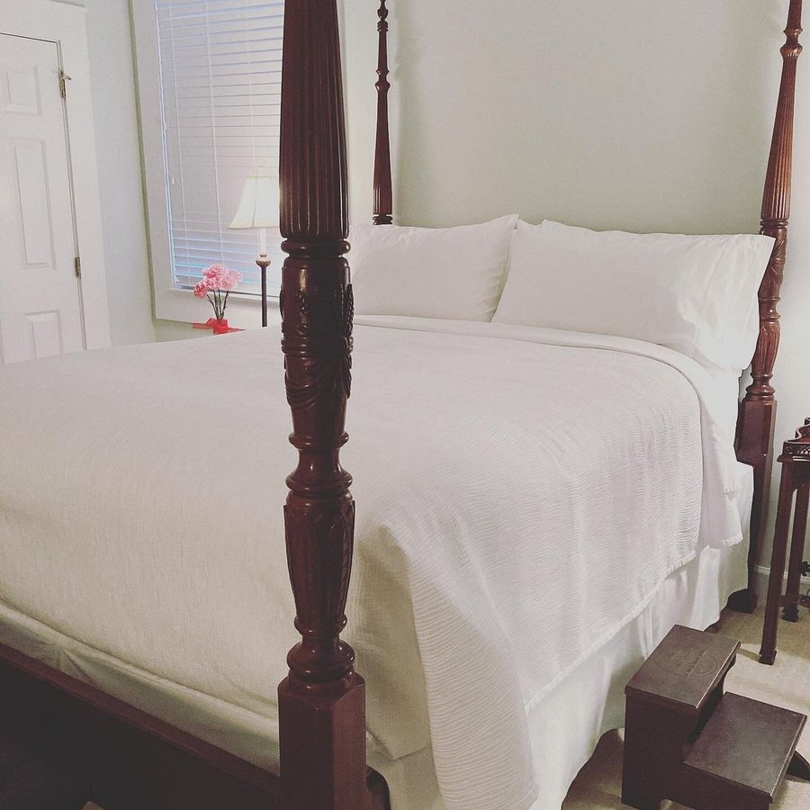 East Main Guest House — Guest room