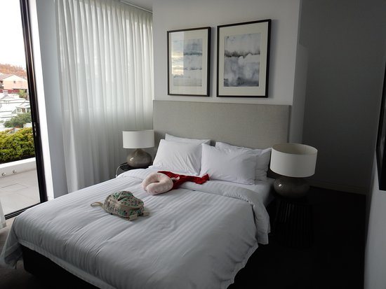 East Sydney Hotel — Guest room