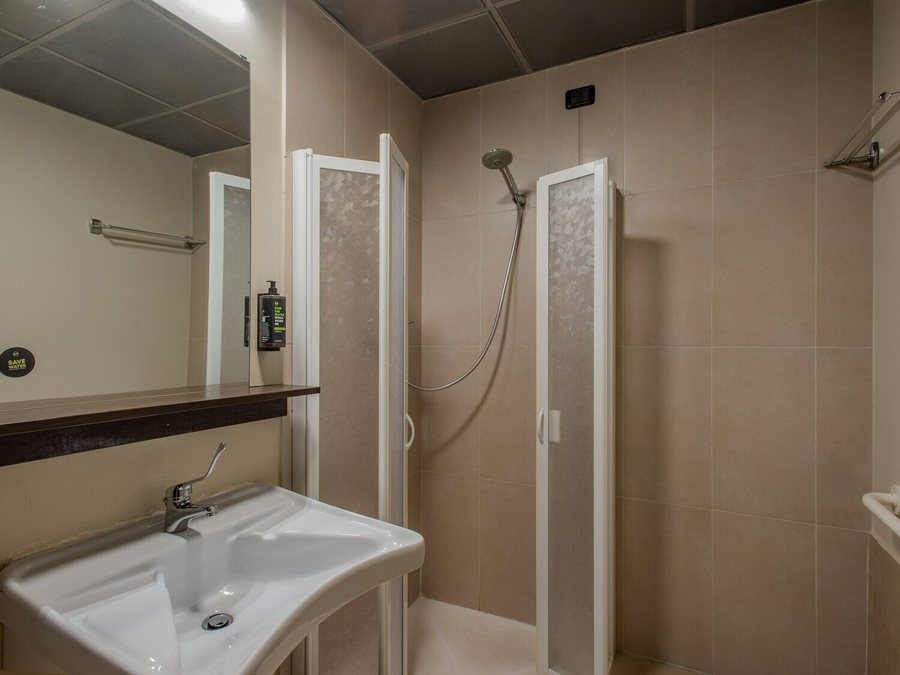 Eco Urban B B — Bathroom