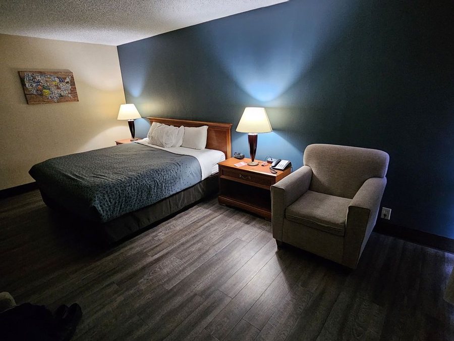 Econo Lodge Grand Junction — Guest room